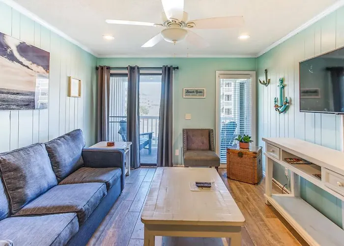 First Floor With Ground Floor Access - Steps To The Beach!